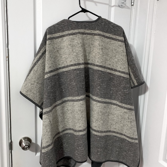 Winter cardigan - Picture 7 of 7